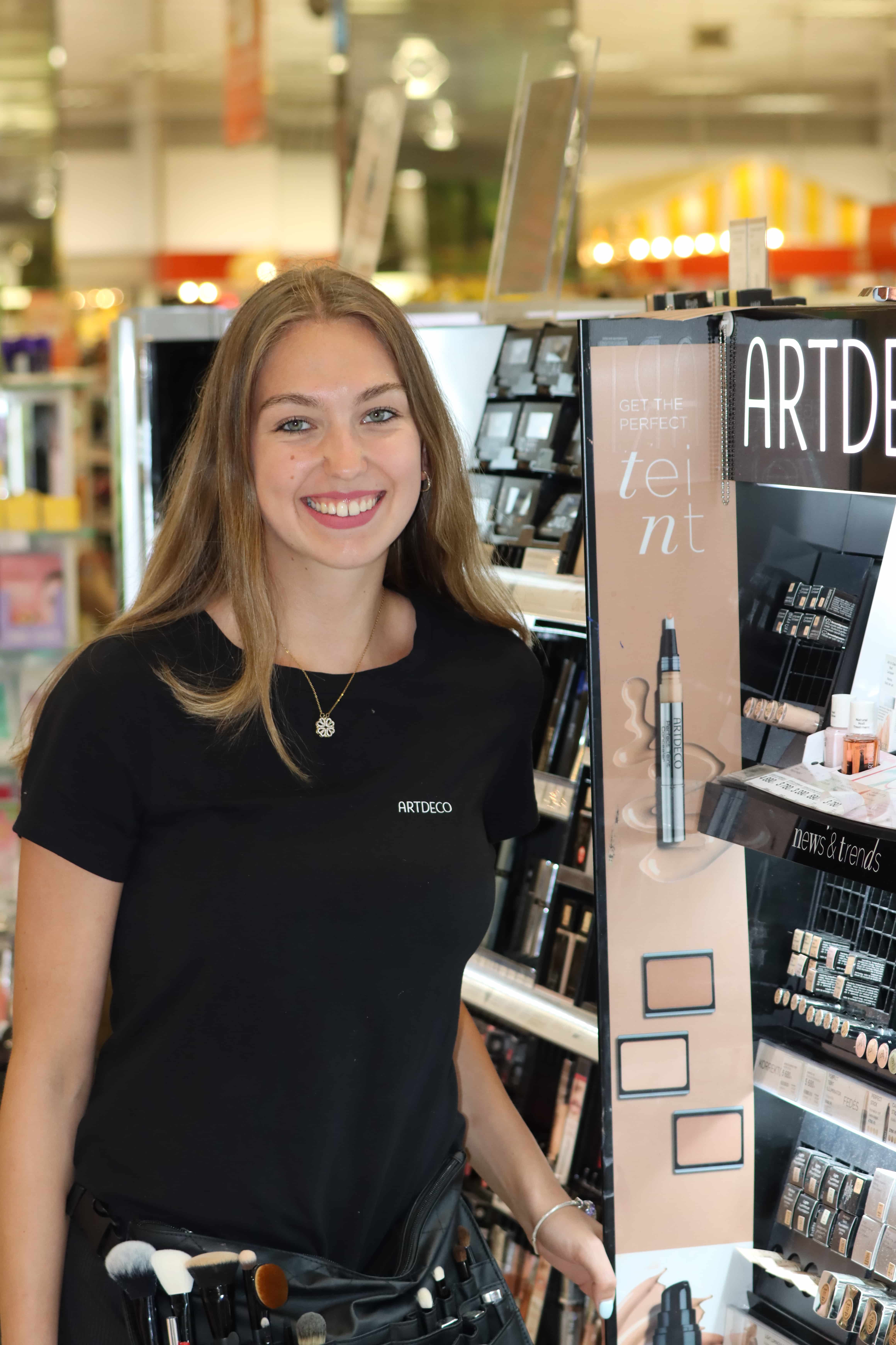 Hostess szolgáltatás – ARTDECO promóció